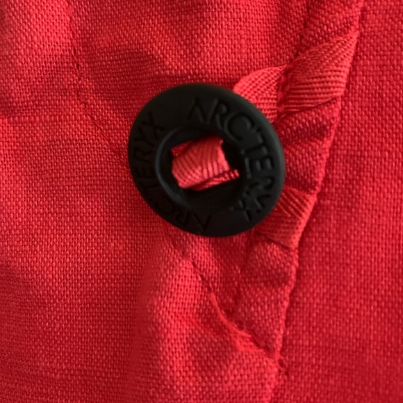 Arc’teryx pullover lightweight jacket hoodie - Picture 14 of 14